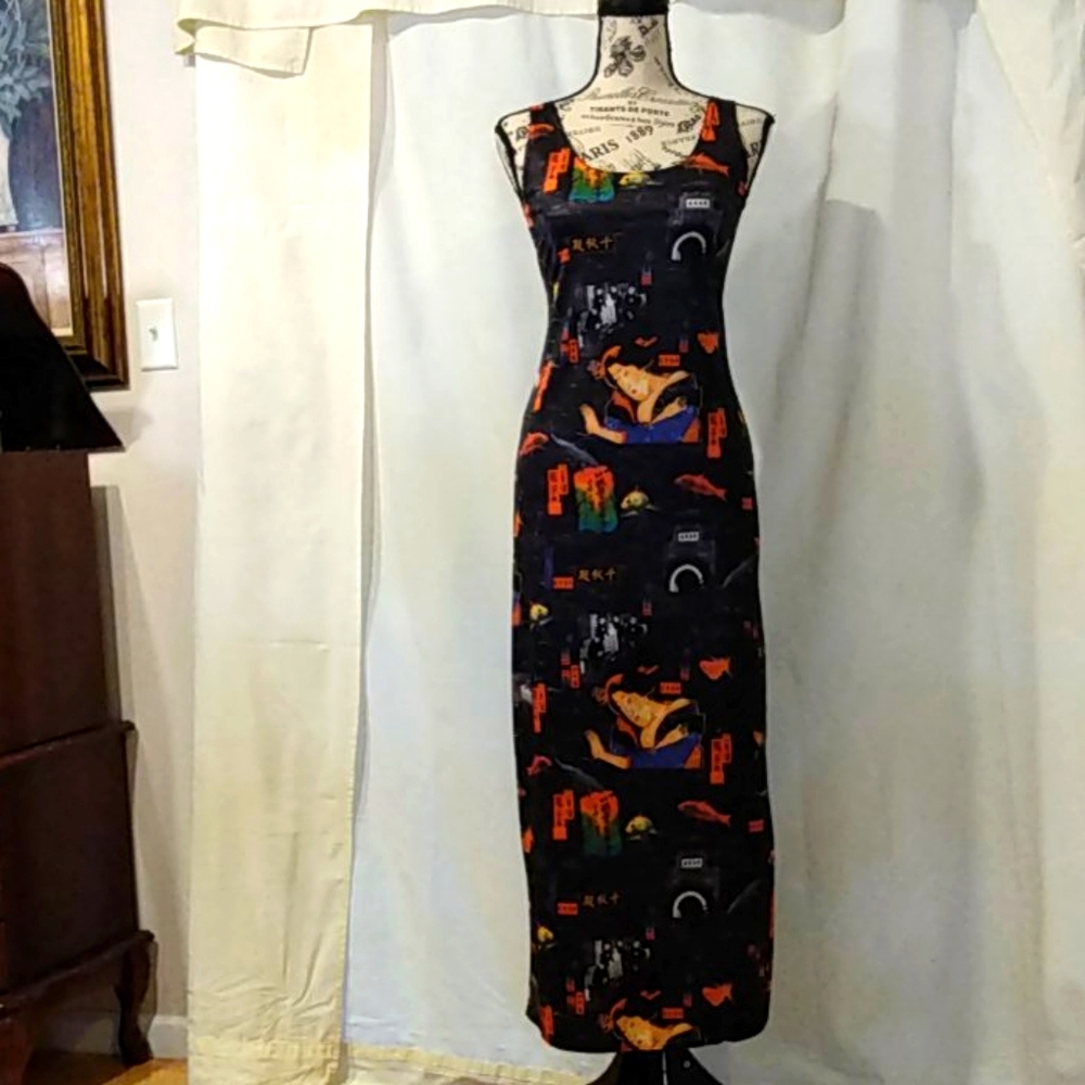 Women's dress